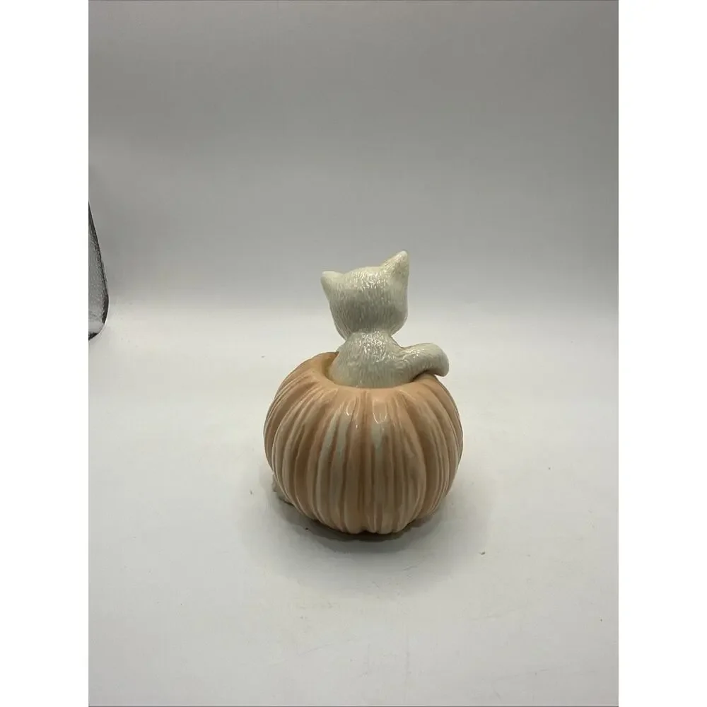 LENOX Cat in Pumpkin with Mouse Figurine *